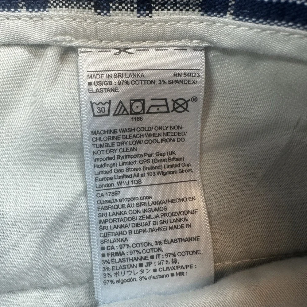 Banana Republic Aiden Shorts Mens 34 Blue Plaid Chino Golf Casual Outdoor Hiking